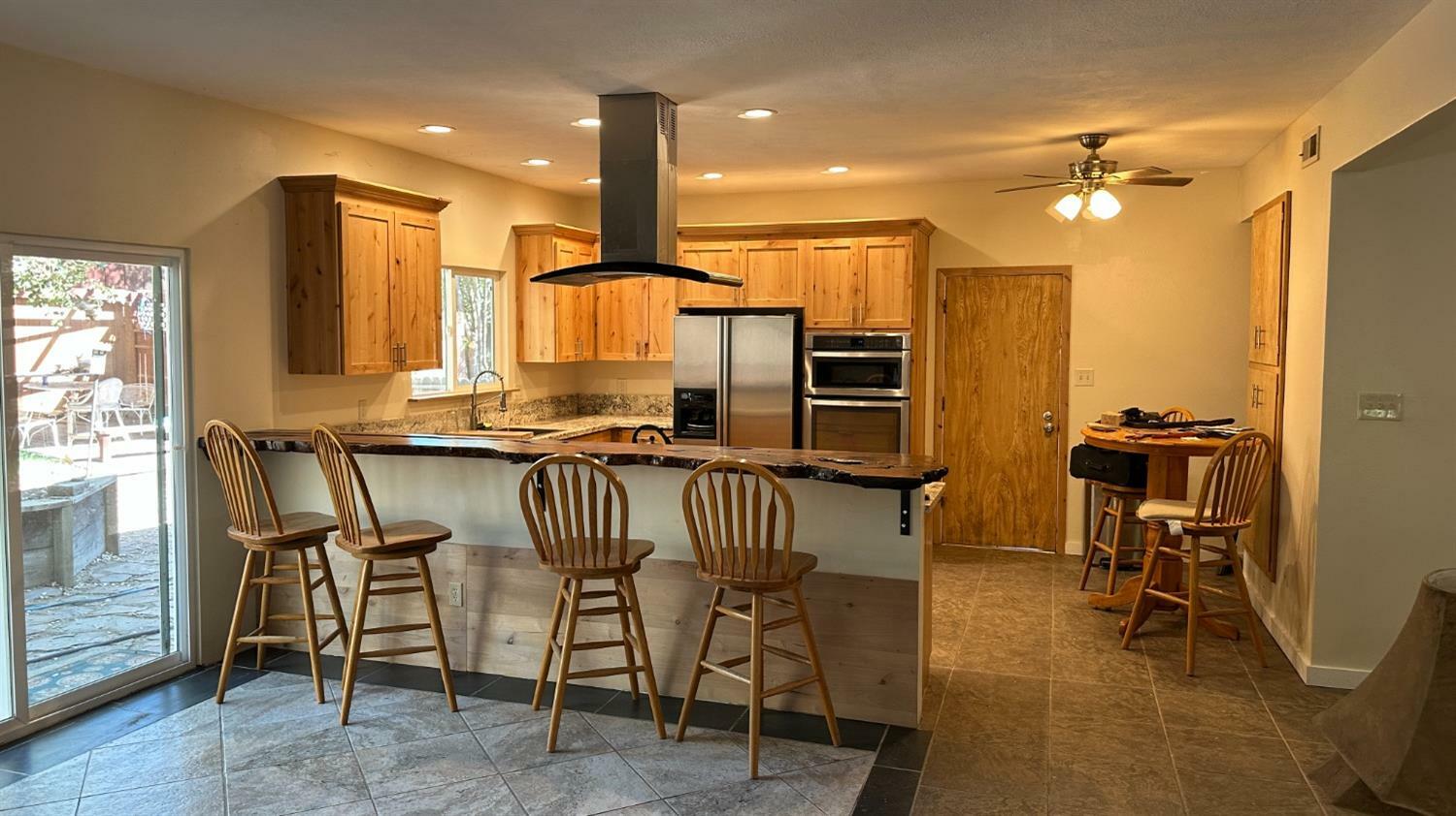 Property Photo: 8505 Hayden Way CA 95628