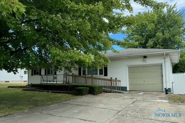 Property Photo:  7905 Township Road 237  OH 45840 