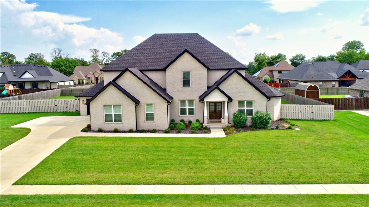 Property Photo:  1607 Elm Ridge Drive  AR 72762 