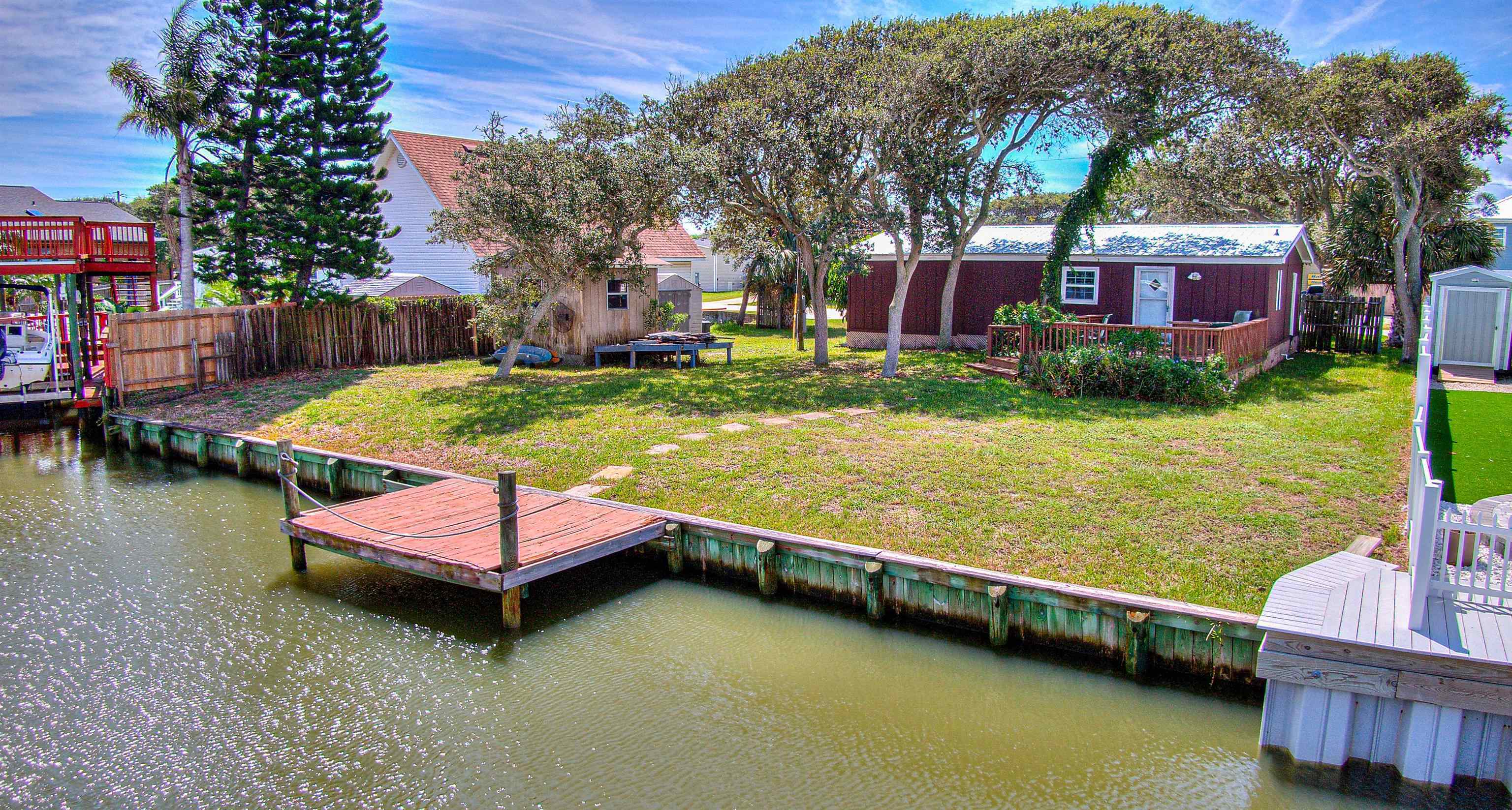 Property Photo:  212 Ventura Rd  FL 32080 