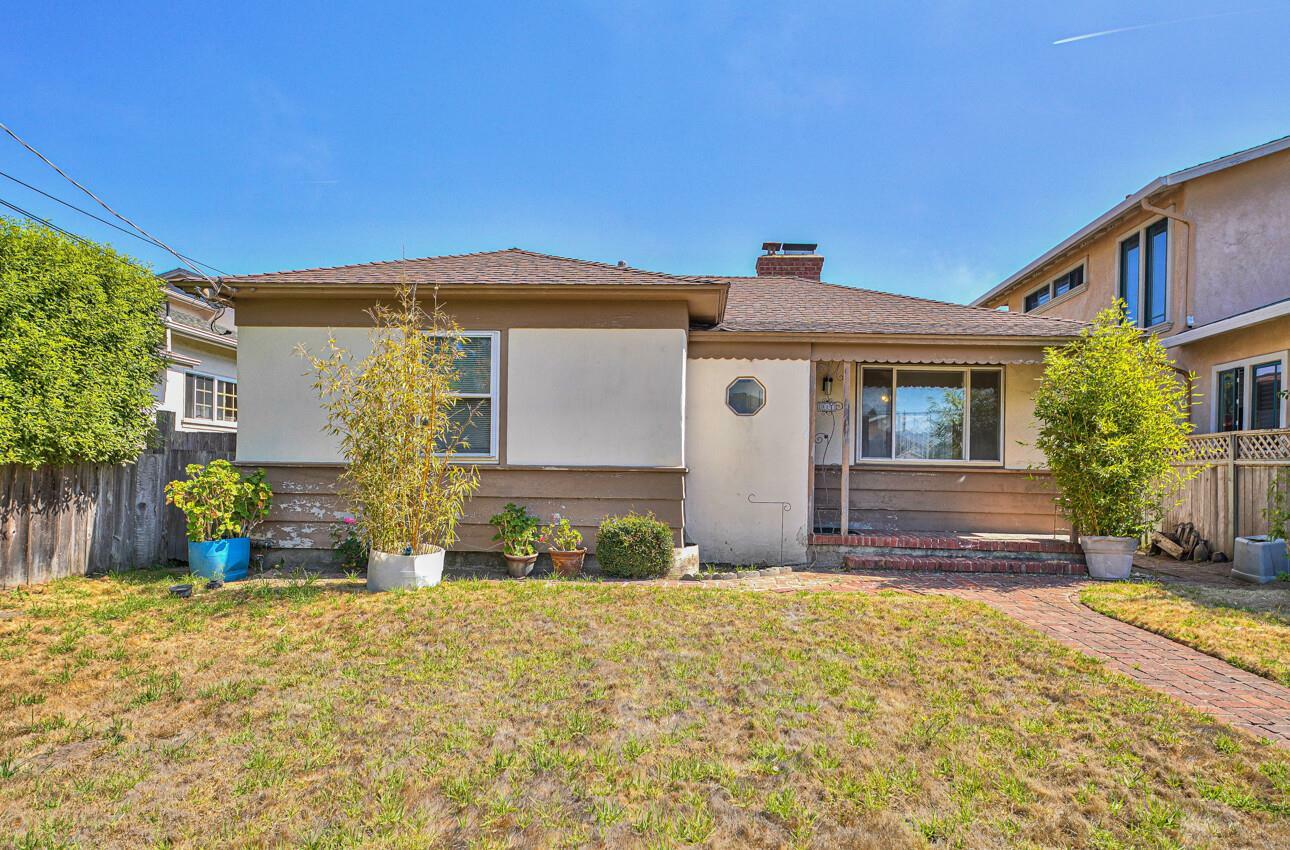 Property Photo:  311 Palo Verde Avenue  CA 93940 