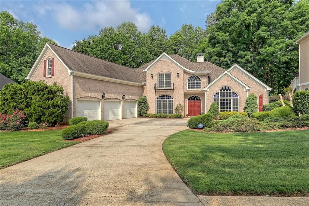 Property Photo: 770 Bentgrass Court GA 30019