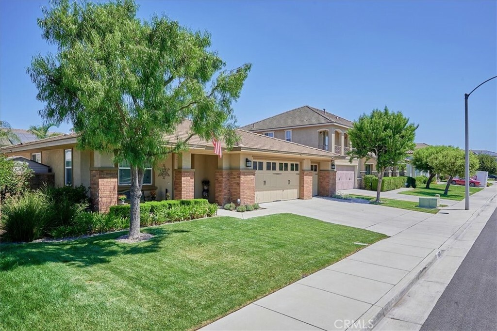 Property Photo:  14508 Meadowbrook Lane  CA 92880 