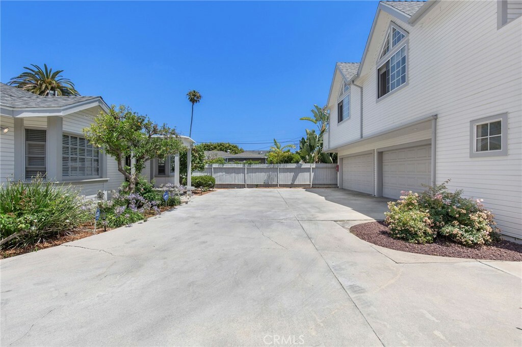 Property Photo:  4126 E 5th Street  CA 90814 