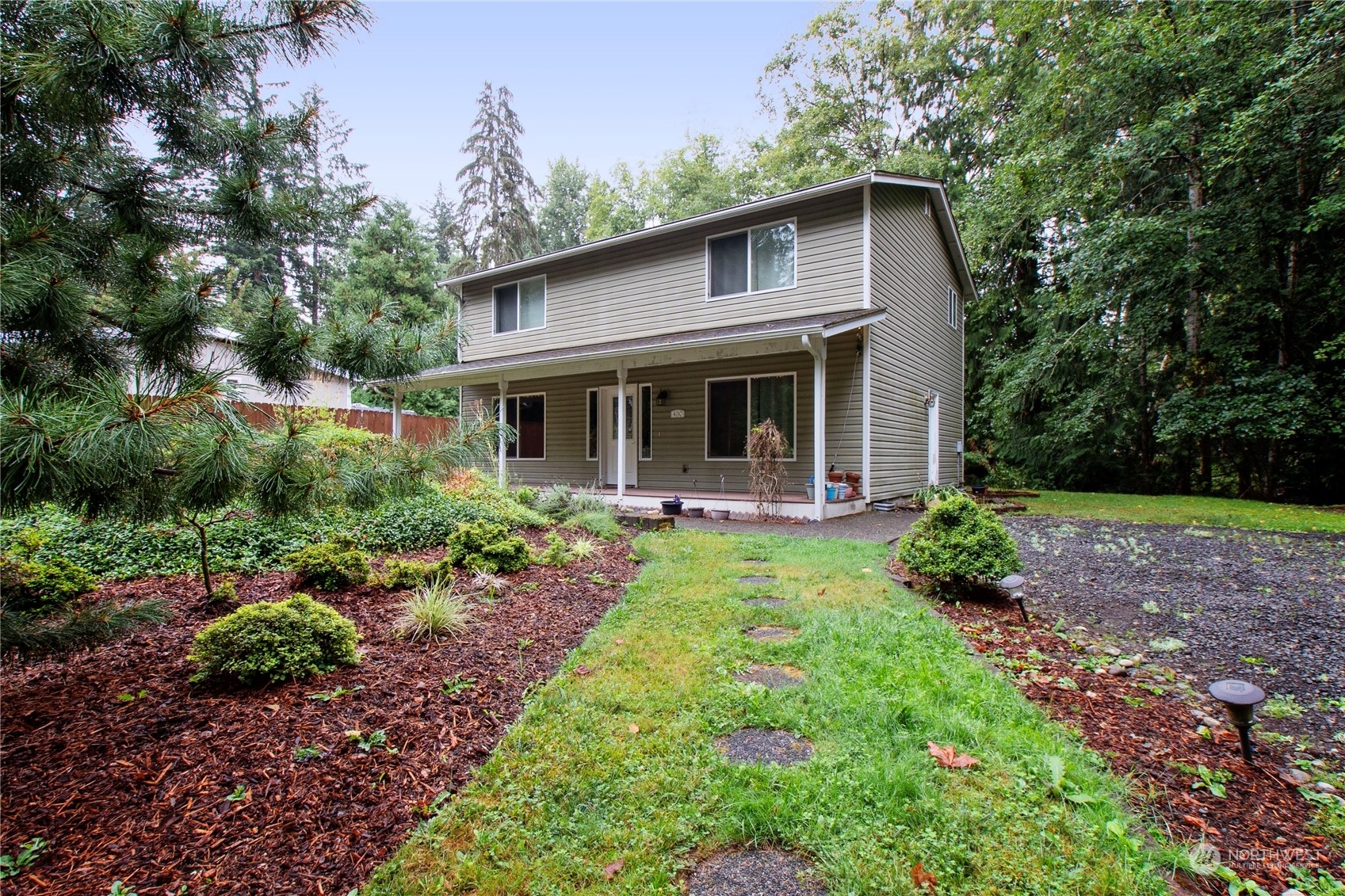 Property Photo: 430 E Lakeshore Drive E WA 98584