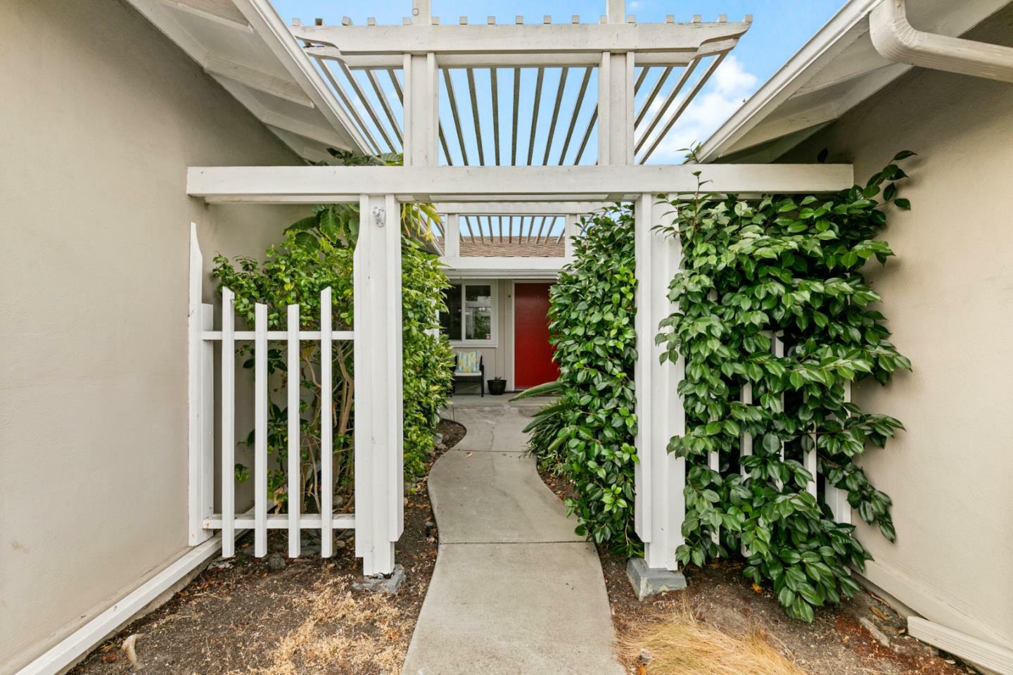 Property Photo:  2271 Chaparral Avenue  CA 95130 