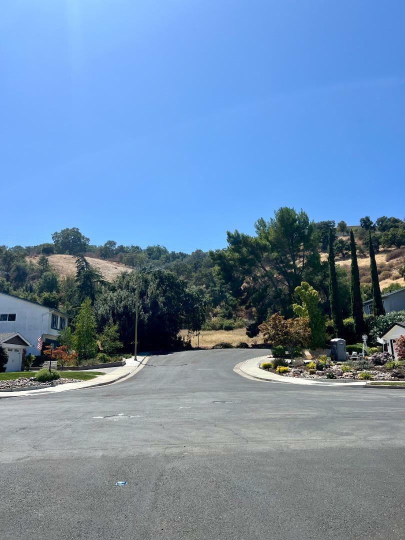 Property Photo:  6213 Valley Glen Court  CA 95123 