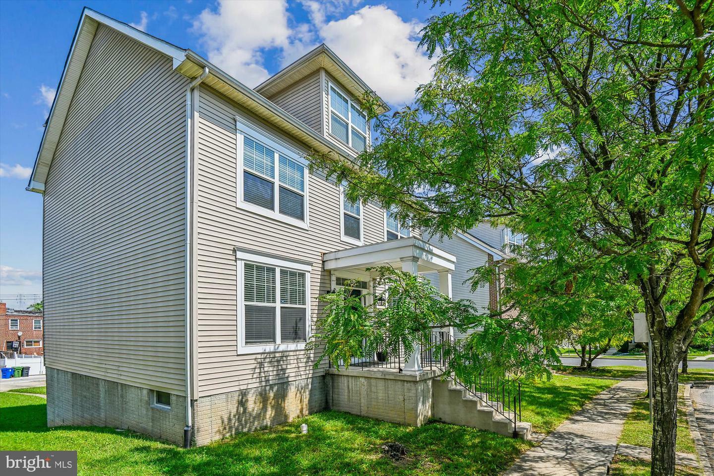 Property Photo:  5516 Sinclair Greens Drive  MD 21206 