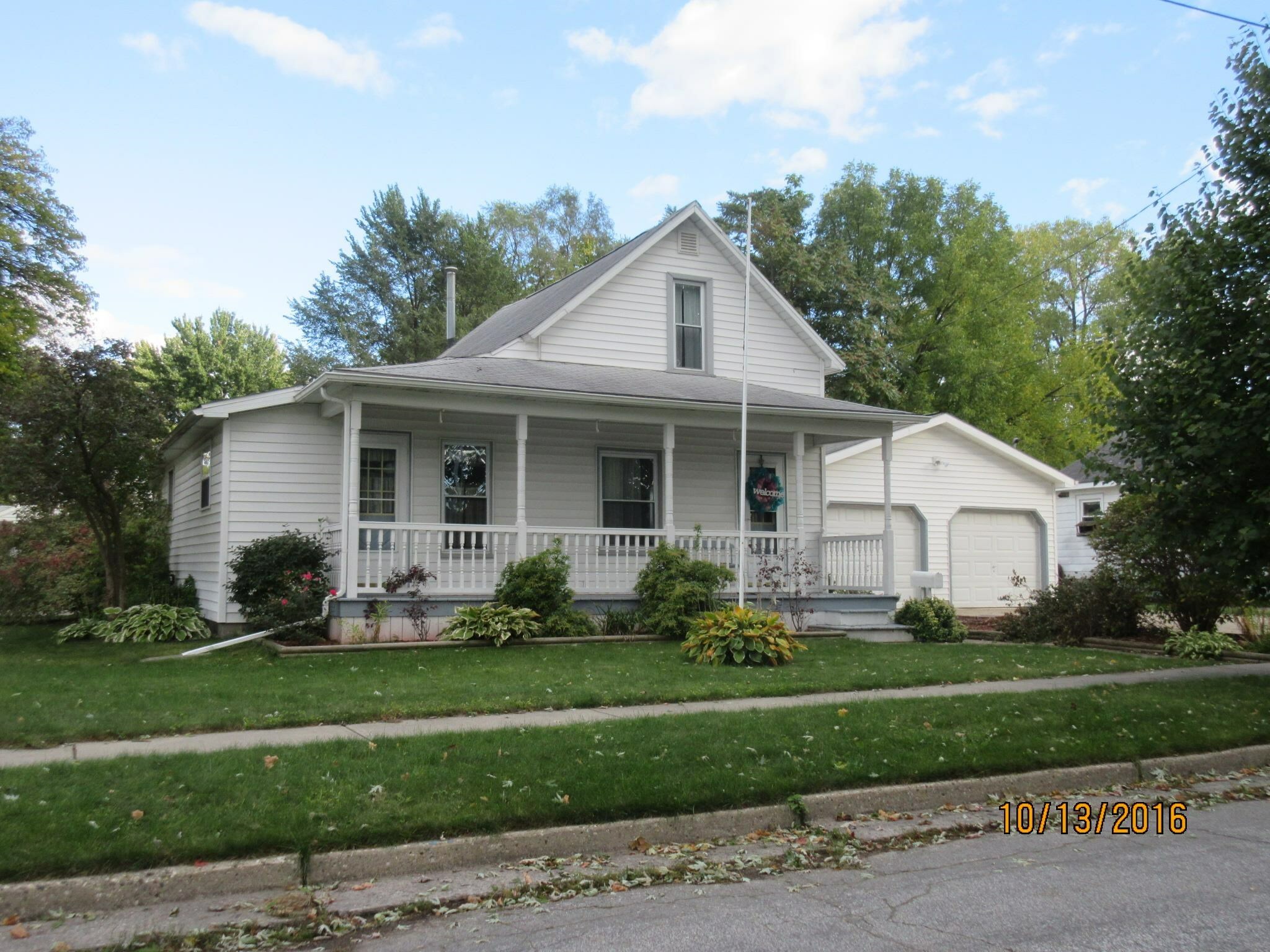 Property Photo:  1512 Adelaide  MI 48640 