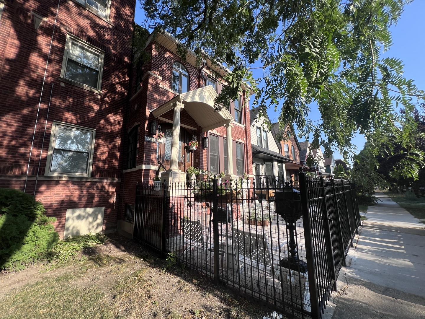 Property Photo:  2855 N Richmond Street G  IL 60618 