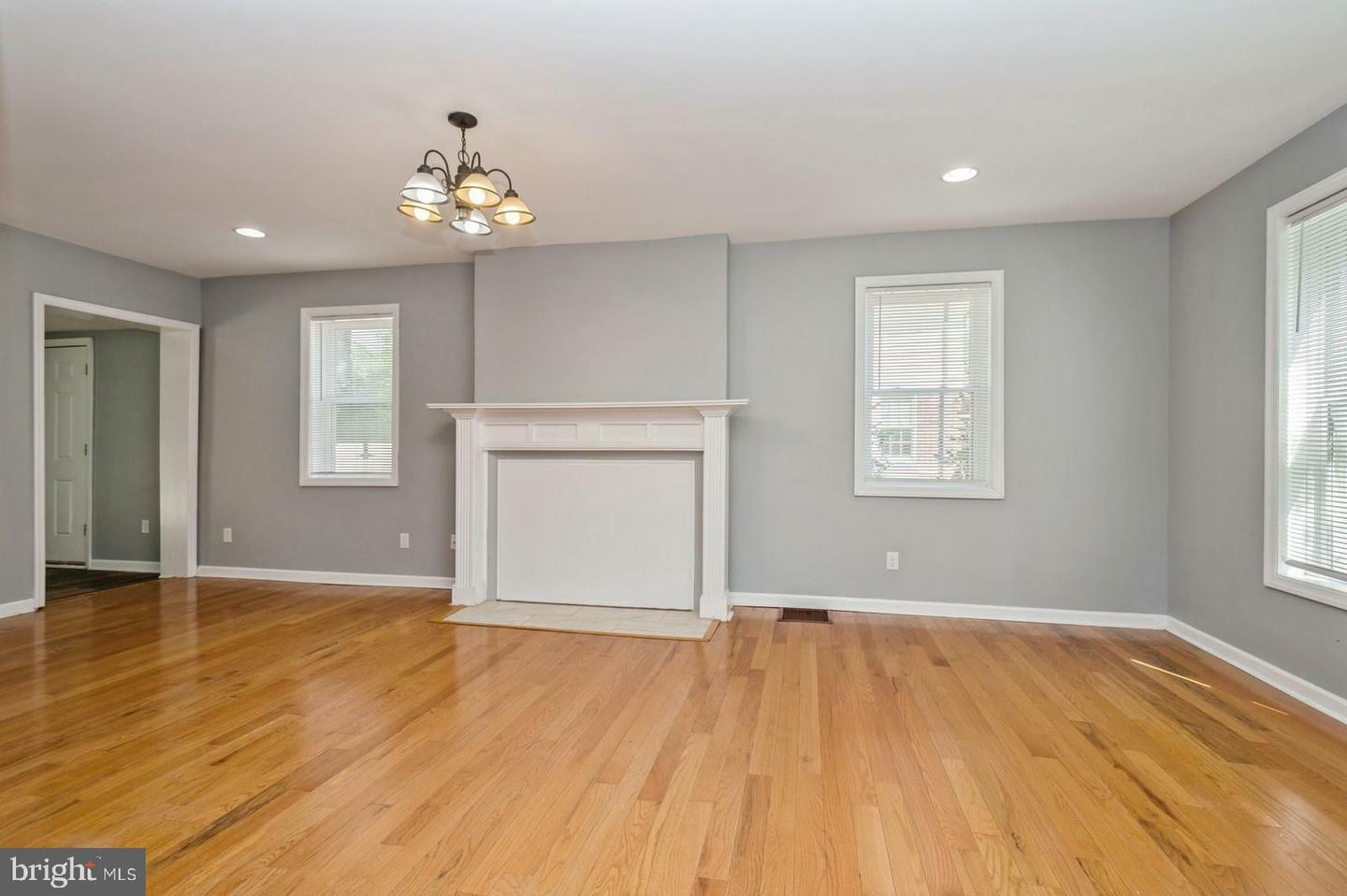 Property Photo:  929 Bellevue Avenue  NJ 08618 