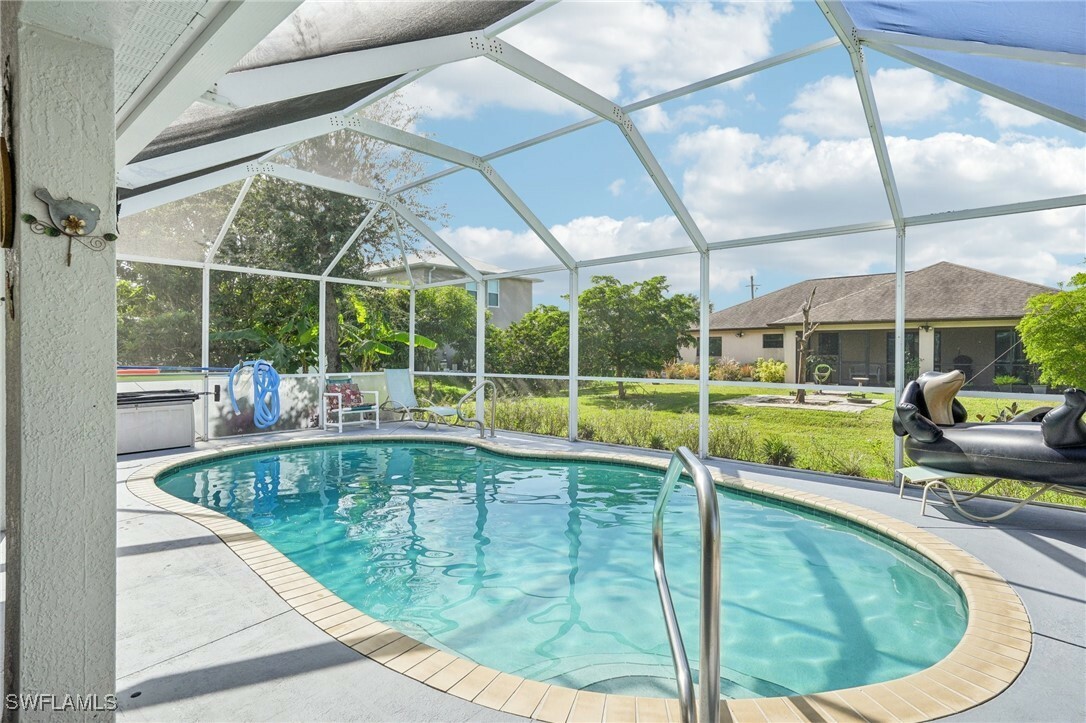Property Photo: 2322 SW 17th Street FL 33991
