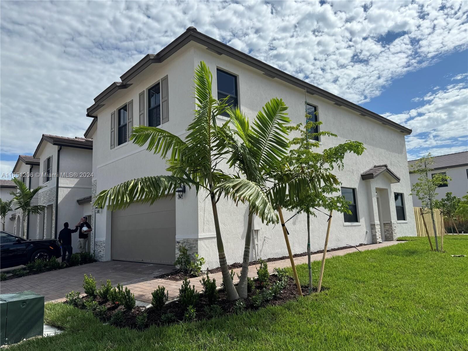 Property Photo: 23175 SW 130th Ave 23175 FL 33170