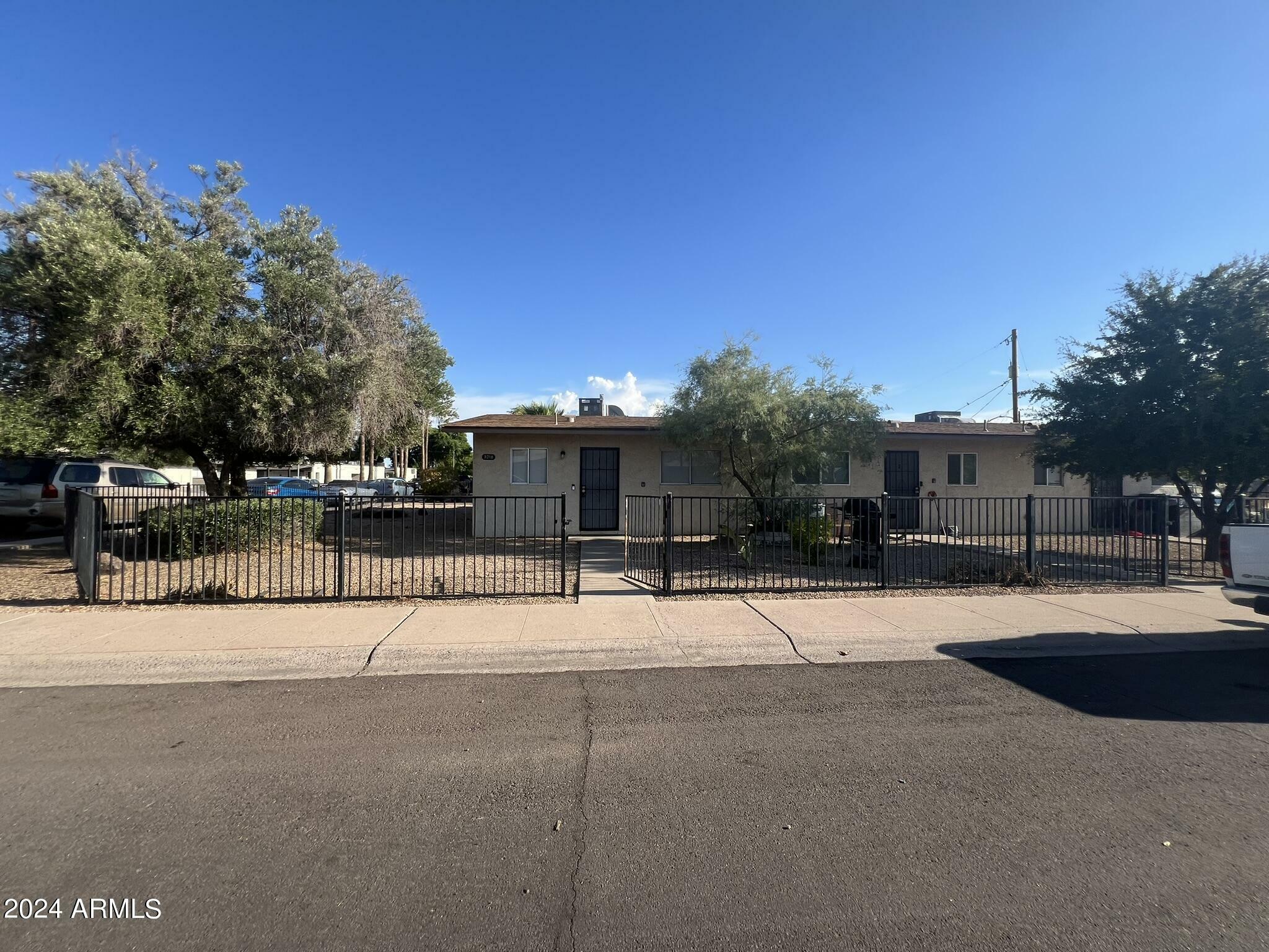 Property Photo:  7018 N 68th Avenue  AZ 85303 