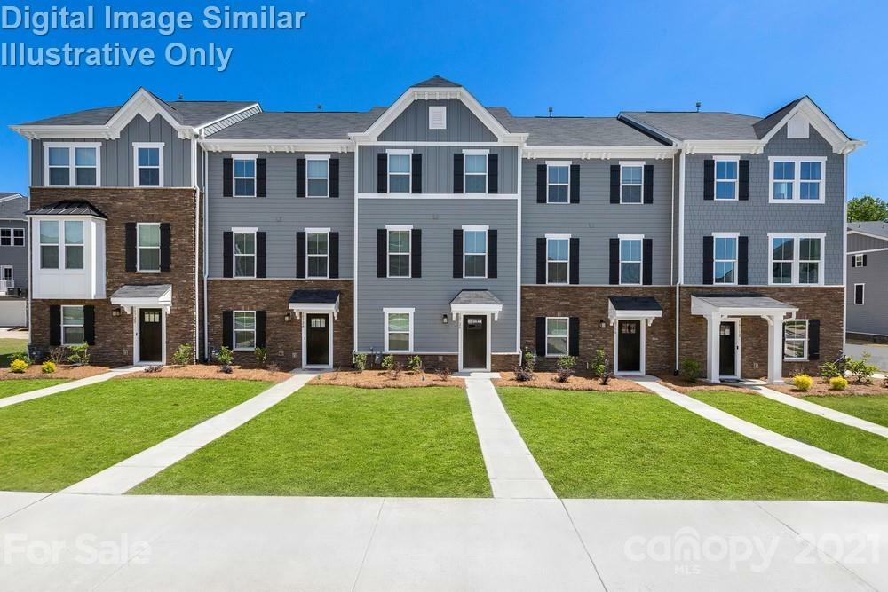 Property Photo: 1307 Ashbury Street 1013E NC 28216