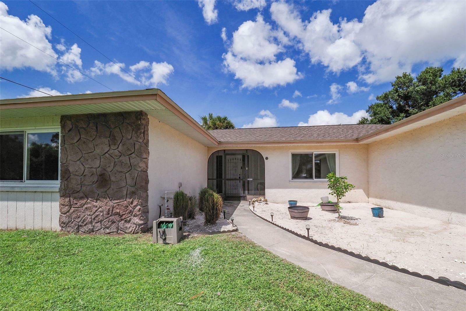 Property Photo:  1381 Eagle Street  FL 33952 