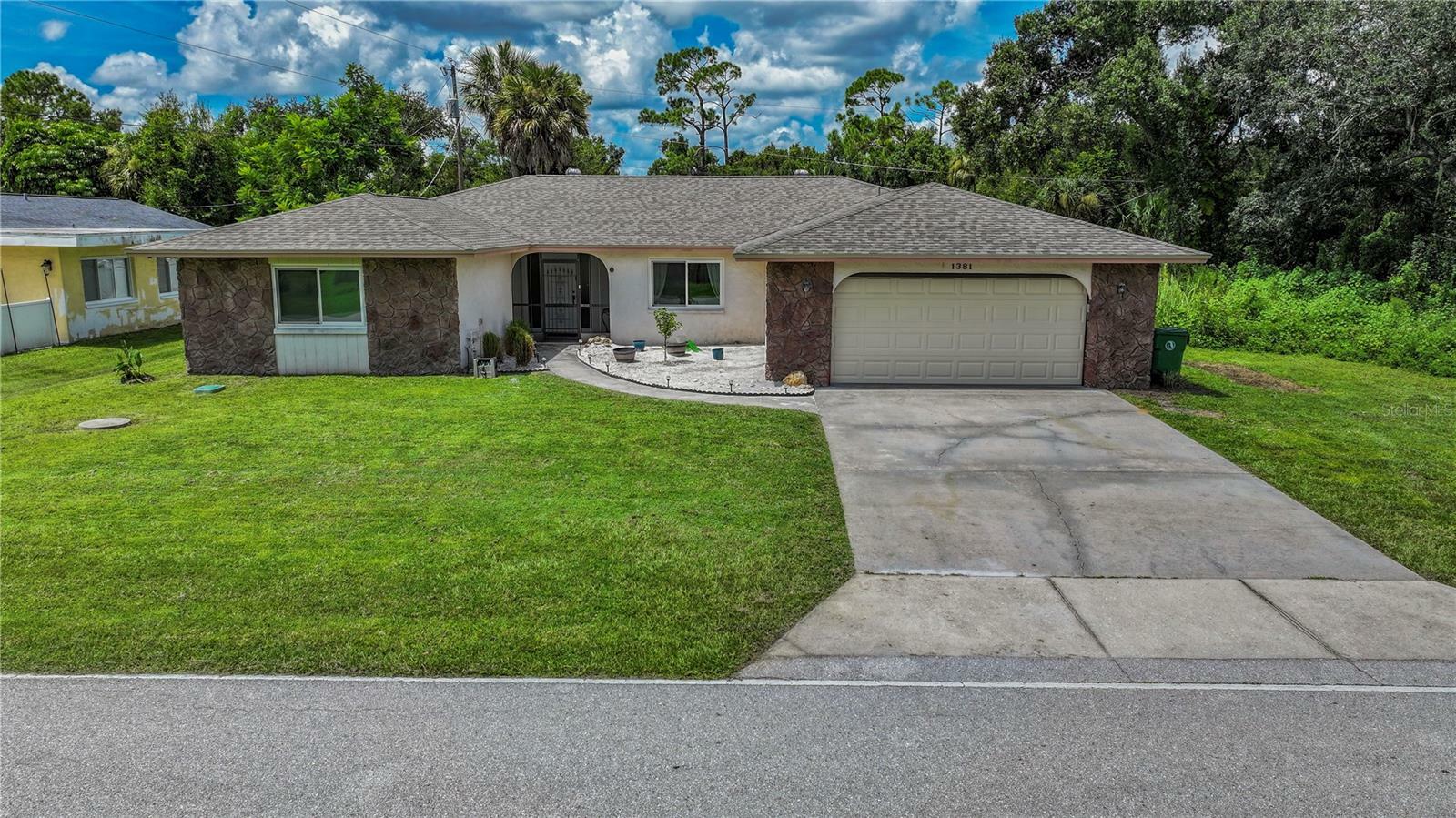 Property Photo:  1381 Eagle Street  FL 33952 