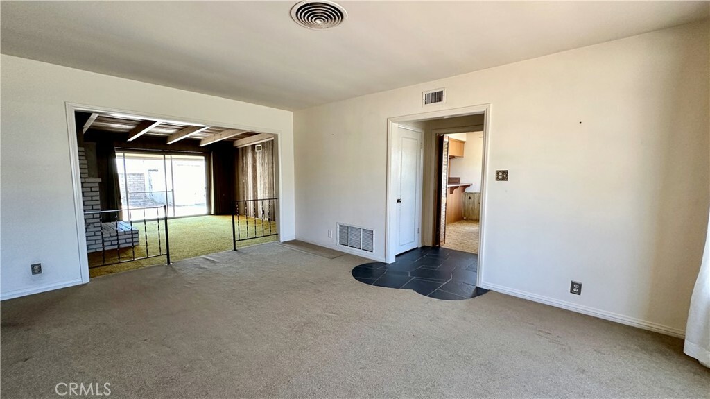 Property Photo:  6912 McLennan Avenue  CA 91406 