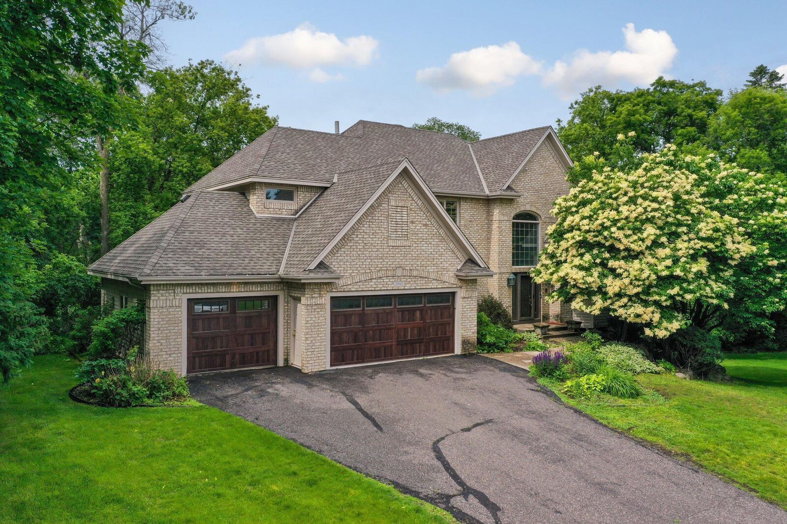 Property Photo:  3942 Haven Road  MN 55345 