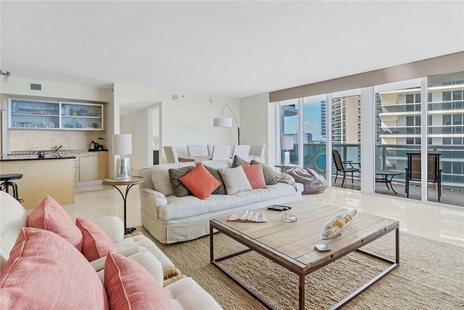 Property Photo:  1850 S Ocean Dr 1410  FL 33009 