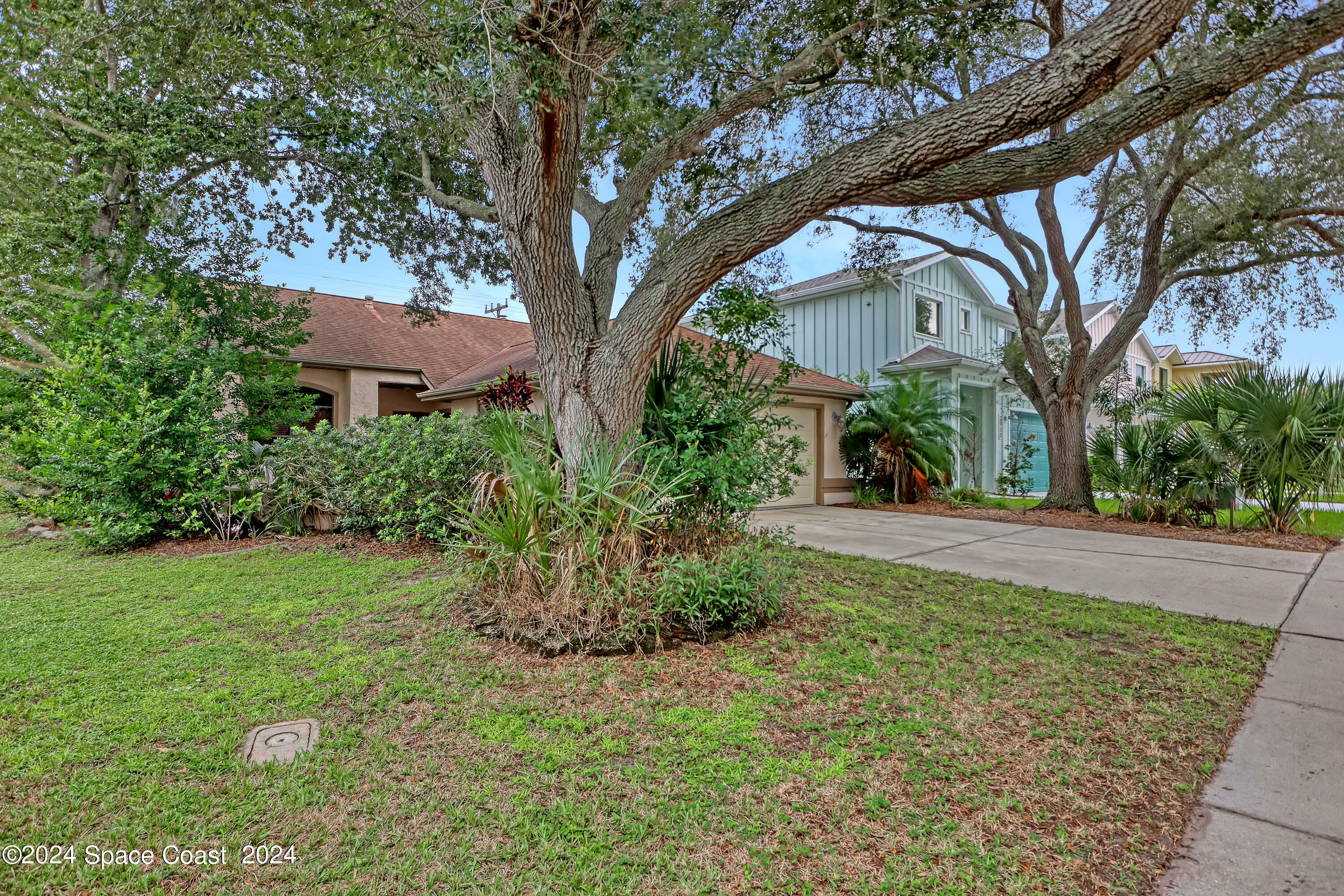 Property Photo:  3960 Raney Road  FL 32780 