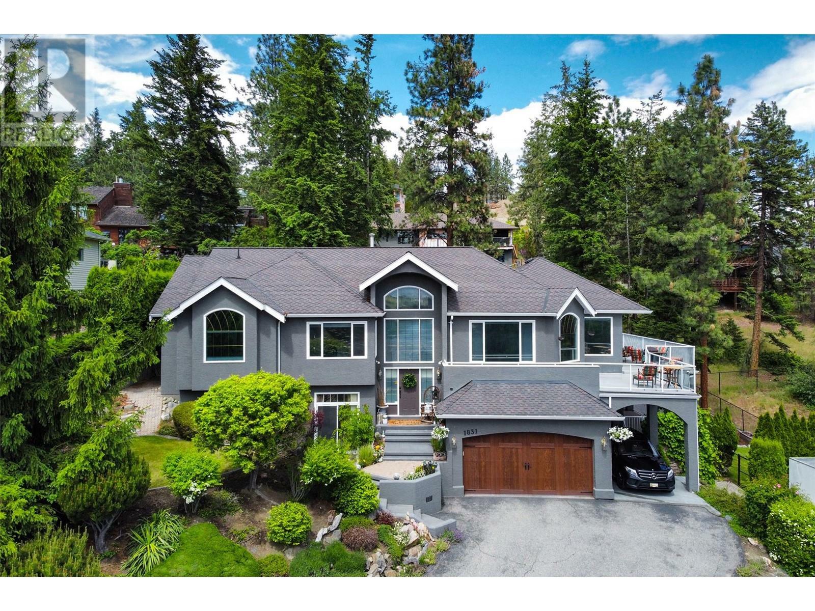 Property Photo:  1831 Horizon Drive  BC V1Z 3E4 