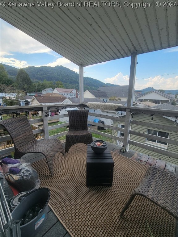 Property Photo: 329 E 6th Street WV 25015