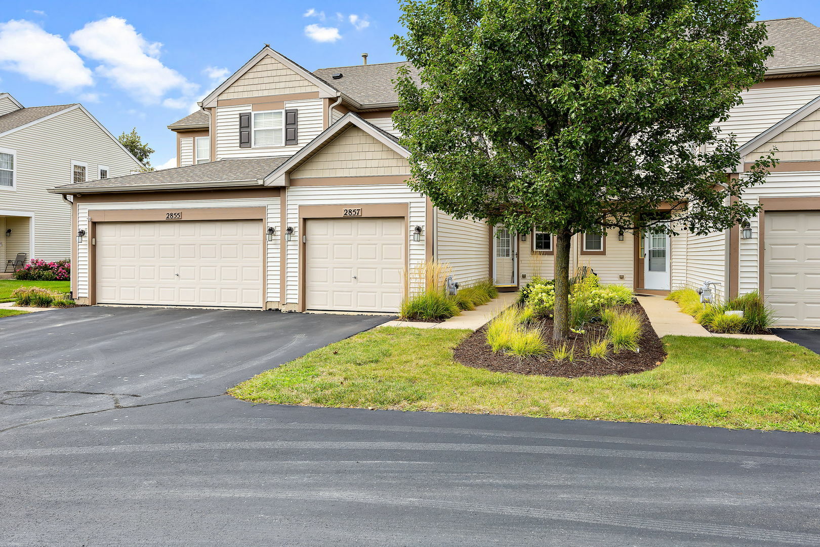 Property Photo:  2857 Gypsum Circle  IL 60564 