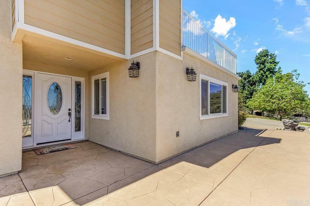 Property Photo:  2121 Ranchito Lane  CA 91901 