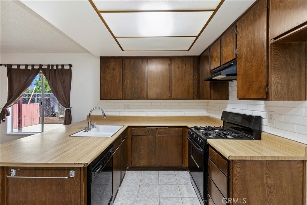 Property Photo:  43786 Nathan Drive  CA 92544 