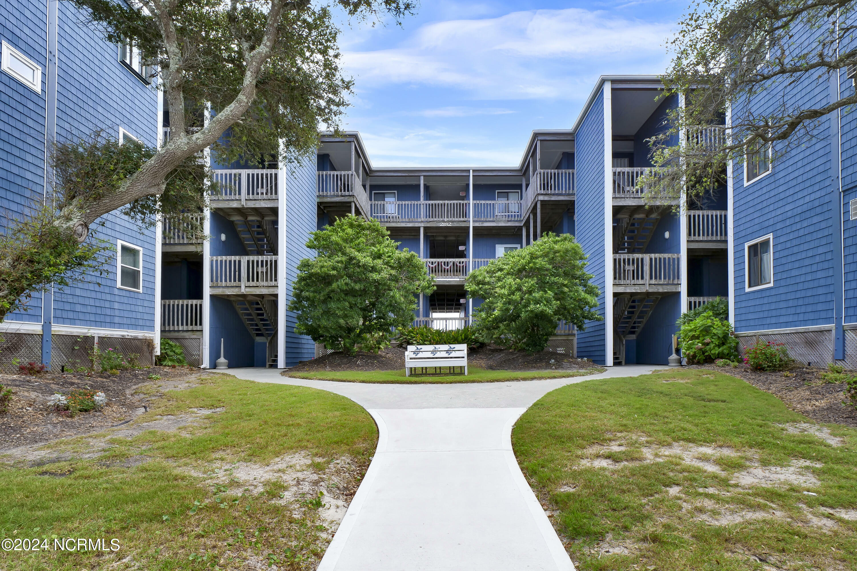 Property Photo:  2182 New River Inlet Road Unit 276  NC 28460 