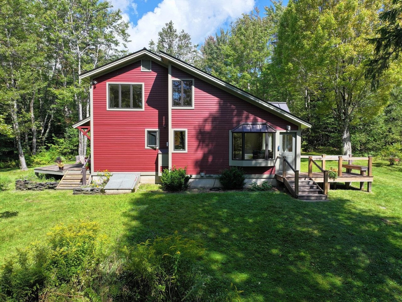 Property Photo:  19 Harvey Road  VT 05489 