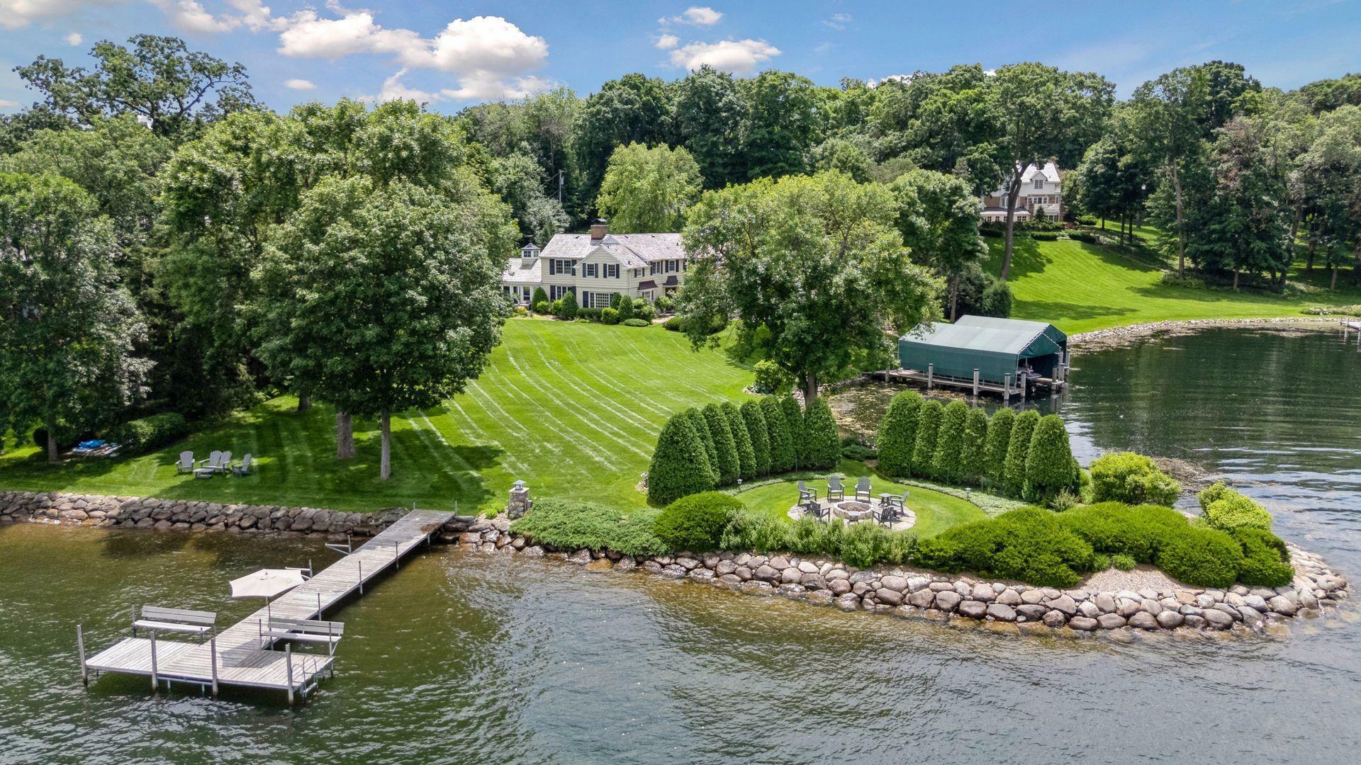 Property Photo: 2670 Woolsey Lane MN 55391