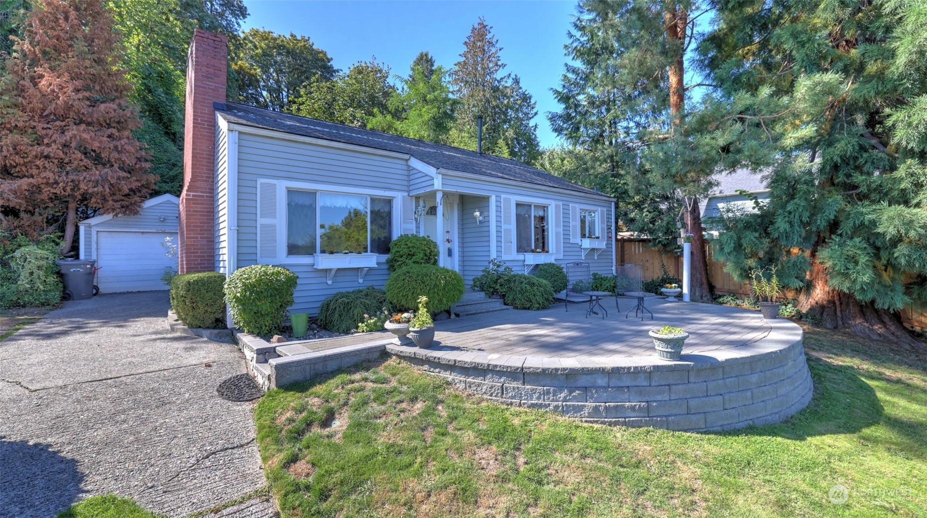 Property Photo:  217  Hardie Avenue SW  WA 98057 