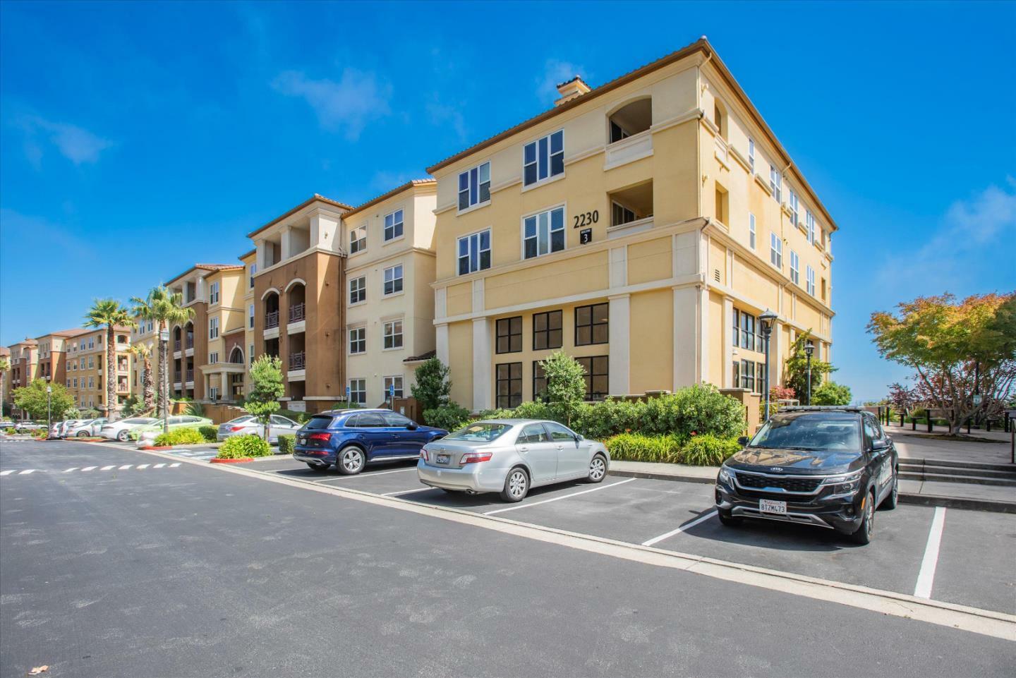 Property Photo:  2230 Gellert Boulevard 3209  CA 94080 