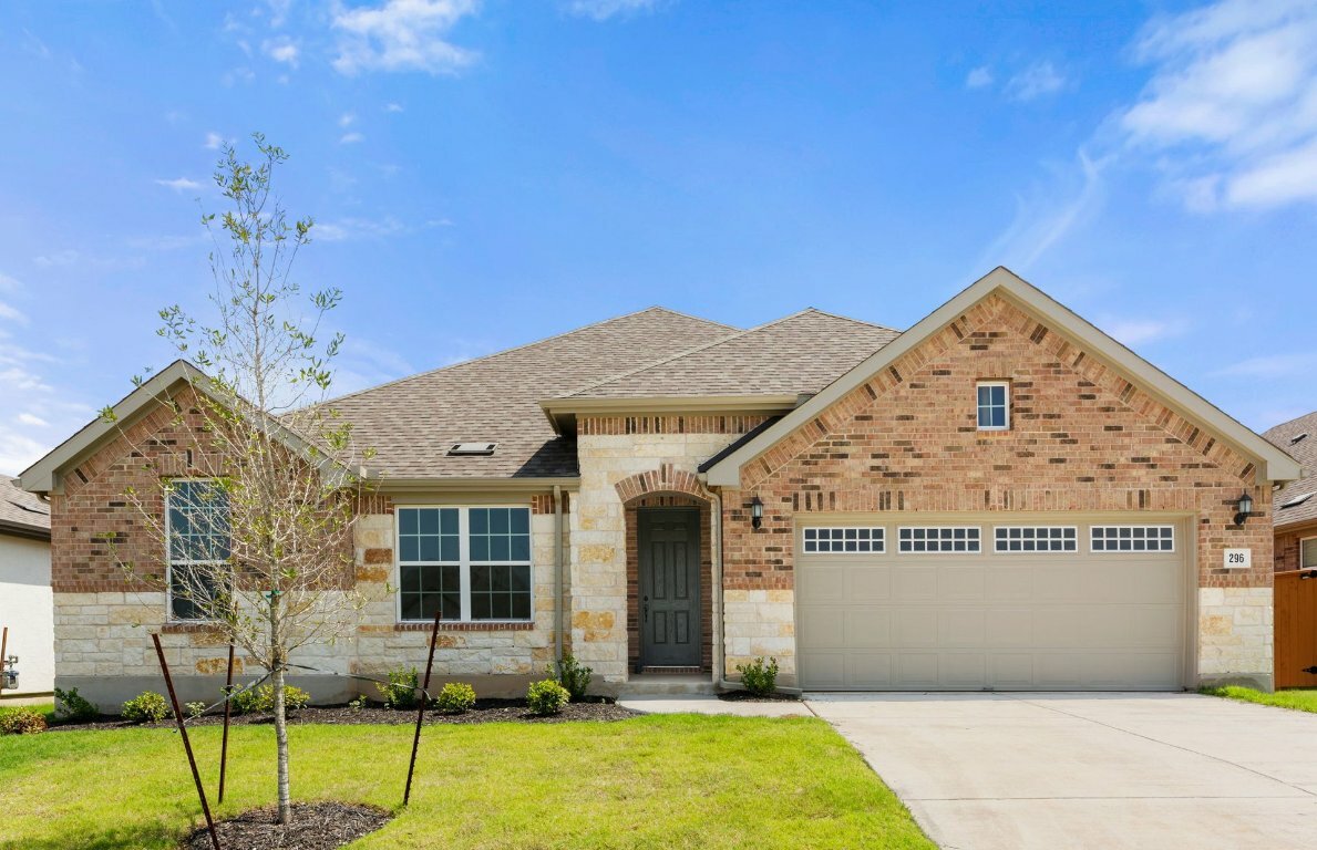 Property Photo: 296 Muddy Creek Way TX 78640