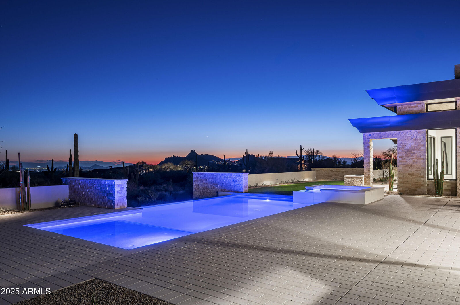 Property Photo: 28805 N 114th Street AZ 85262