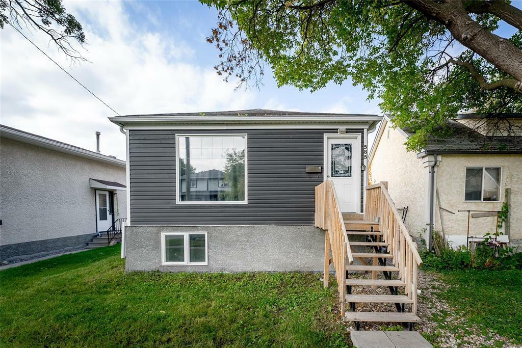 585 Deniset Street  Winnipeg MB R2J 0P2 photo