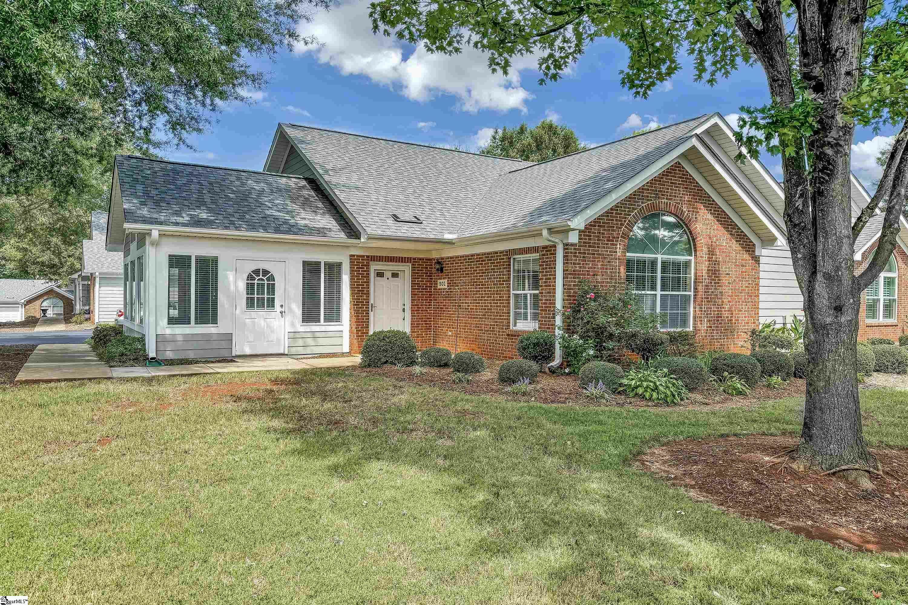 Property Photo:  301 Heritage Club Drive  SC 29615 