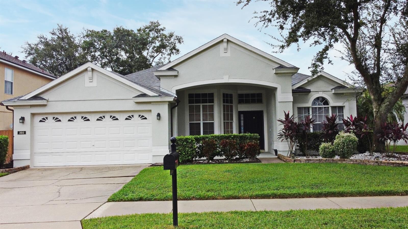 Property Photo: 393 Lake Dawson Place FL 32746