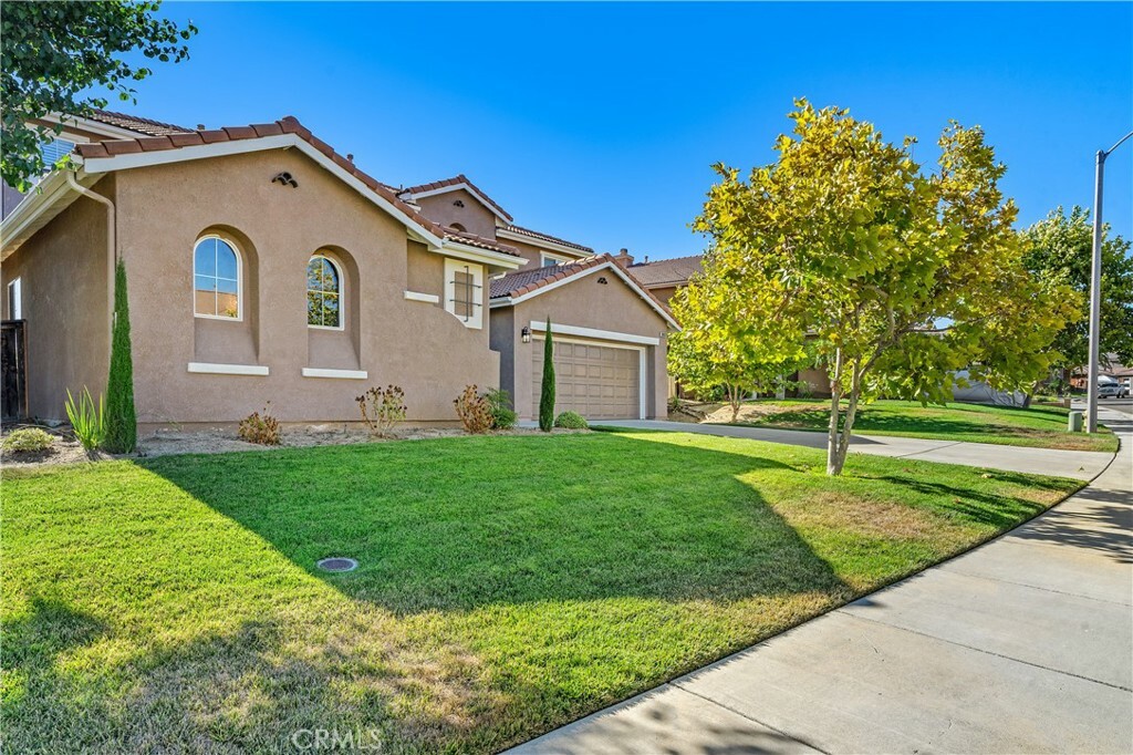 Property Photo:  38603 Falkirk Drive  CA 92563 