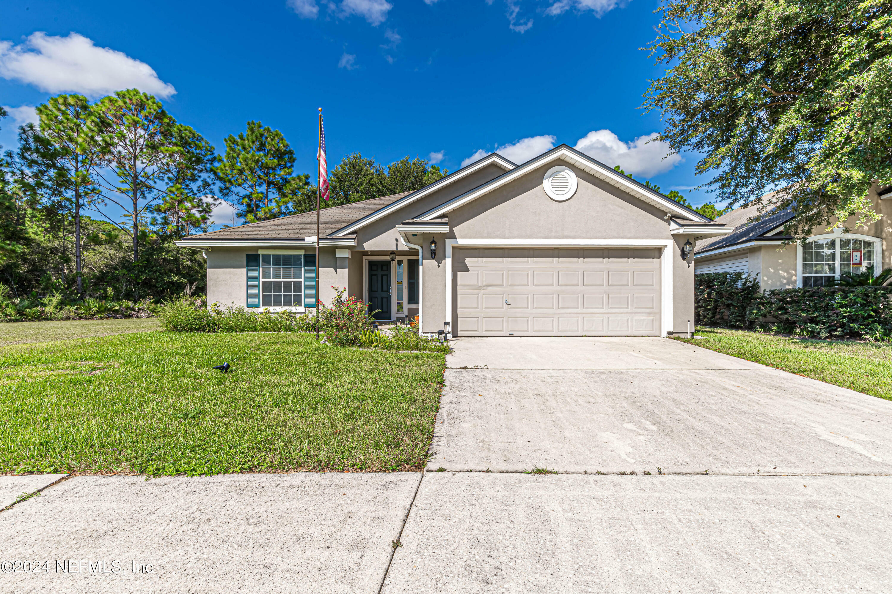 Property Photo:  8356 Staplehurst Drive  FL 32244 