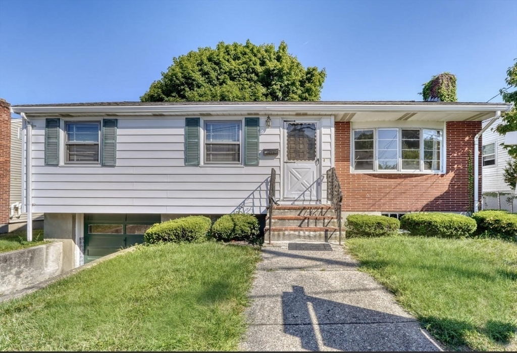 Property Photo:  28 Cleveland Rd  MA 02472 