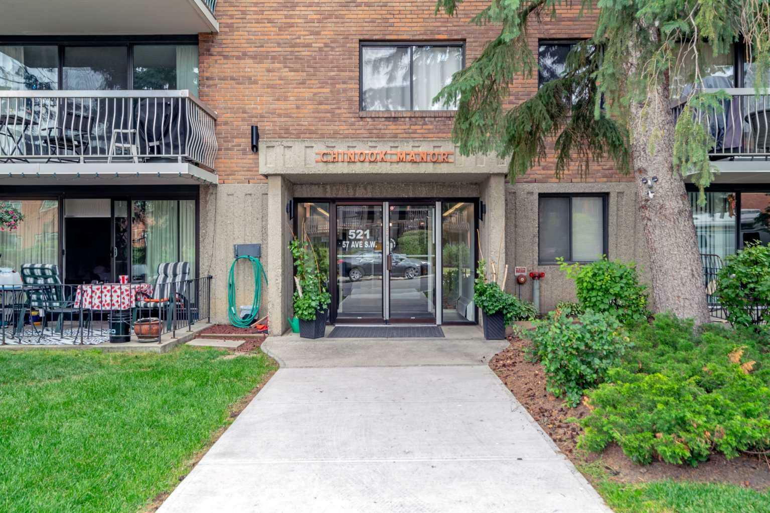 Property Photo:  521 57 Avenue SW 305  AB T2V 4N5 