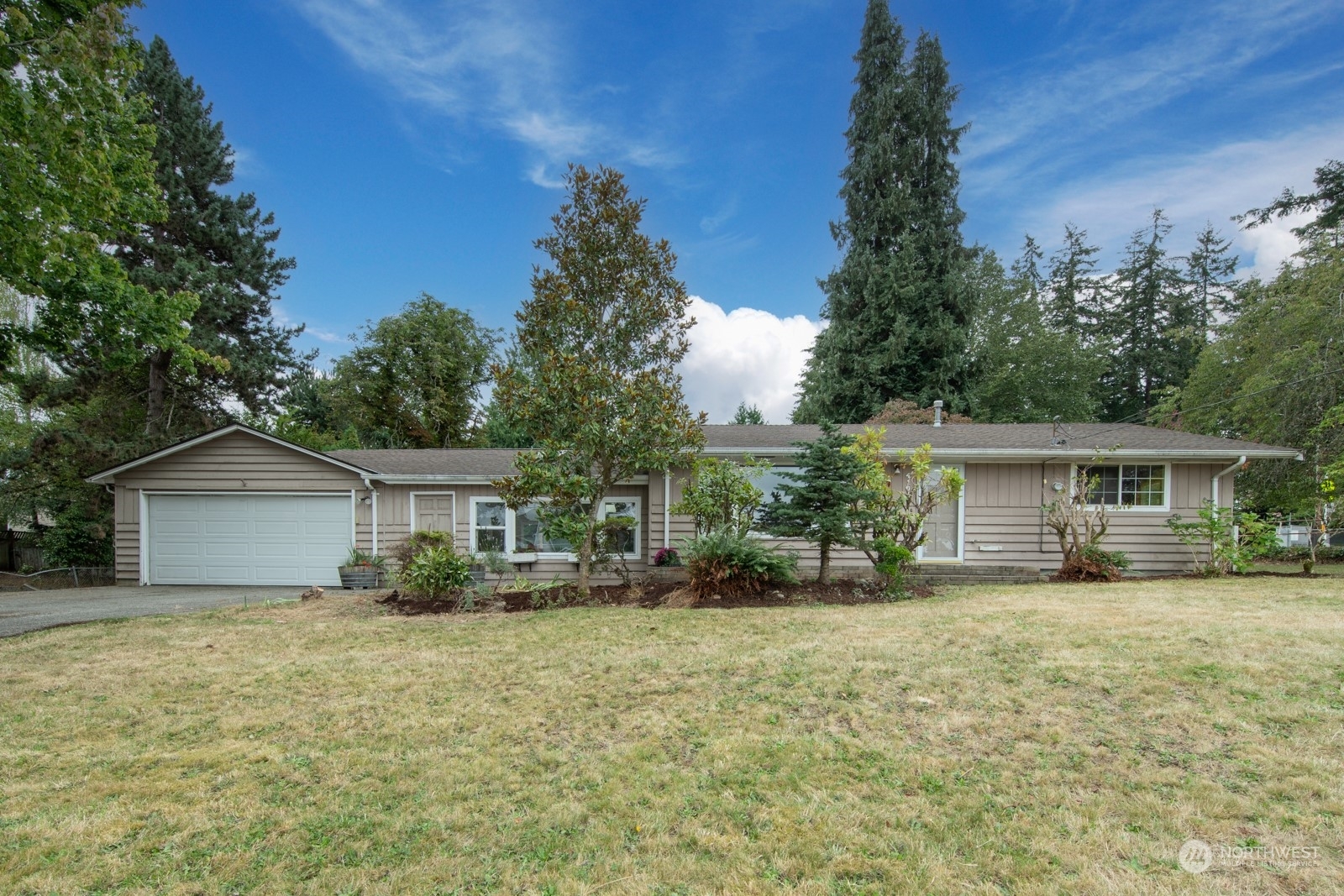 4101 NE 25th Place  Renton WA 98059 photo