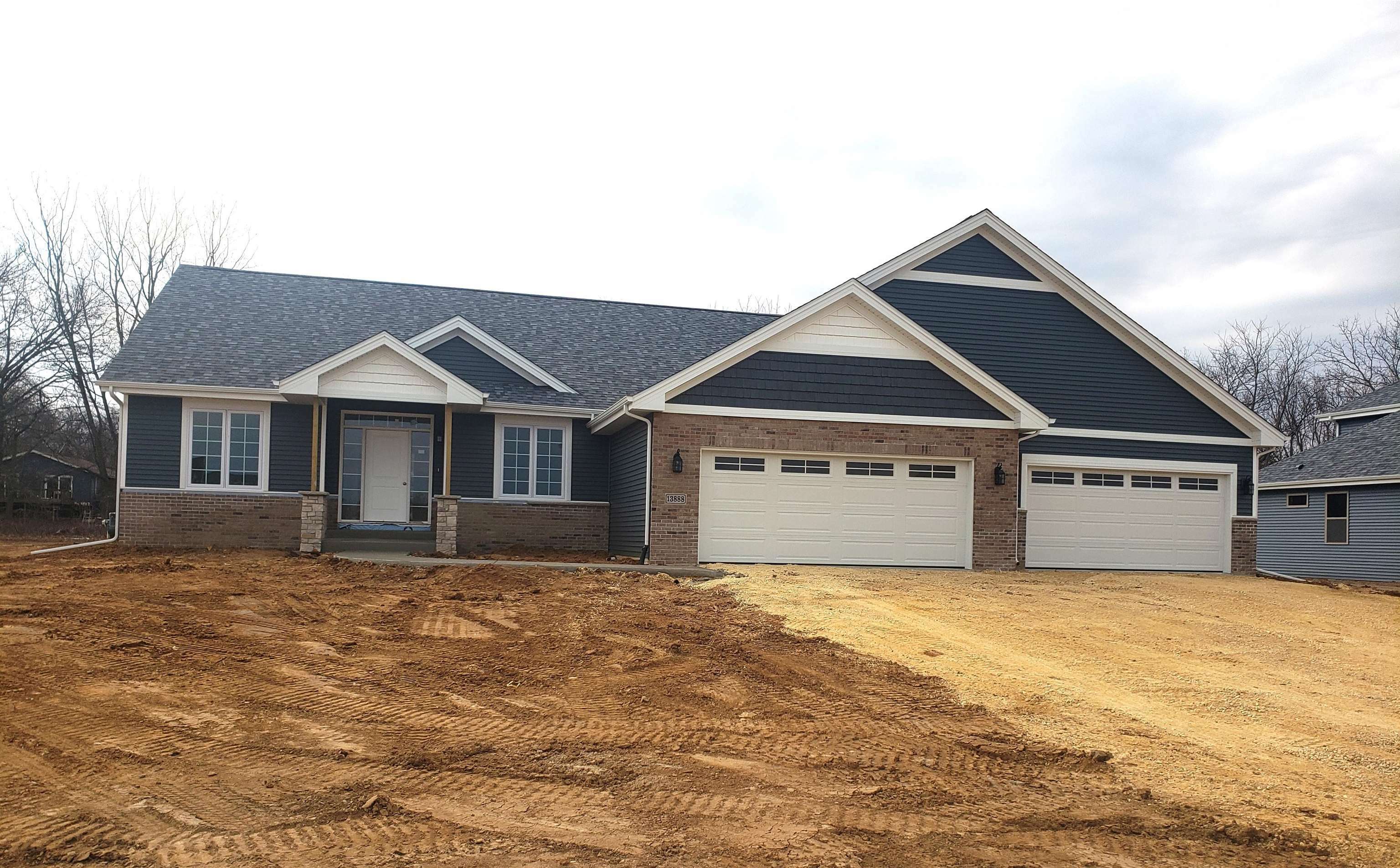 Property Photo:  13888 Bradley Dr  IL 61073 