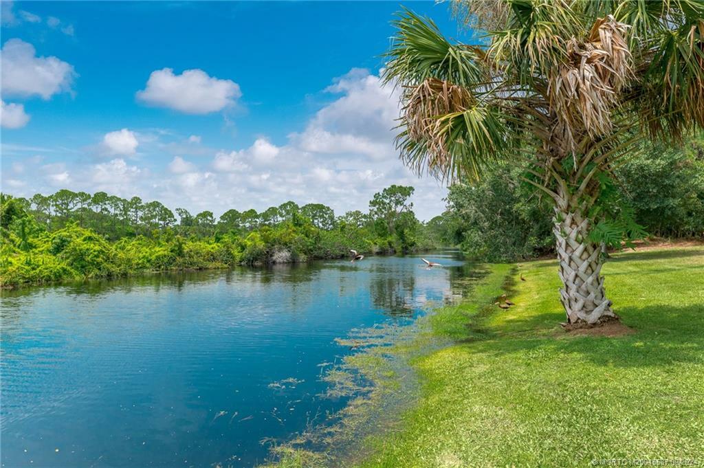 Property Photo:  2501 SW Buena Vista Drive  FL 34990 