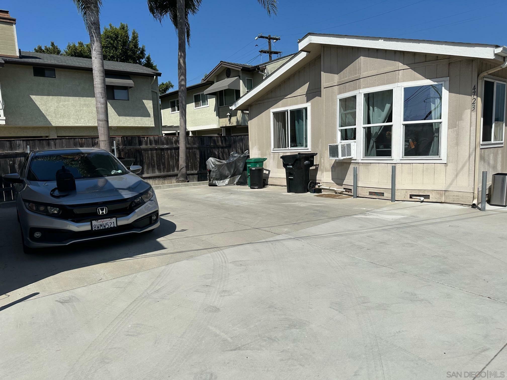 Property Photo:  4721-23 Felton St  CA 92116 