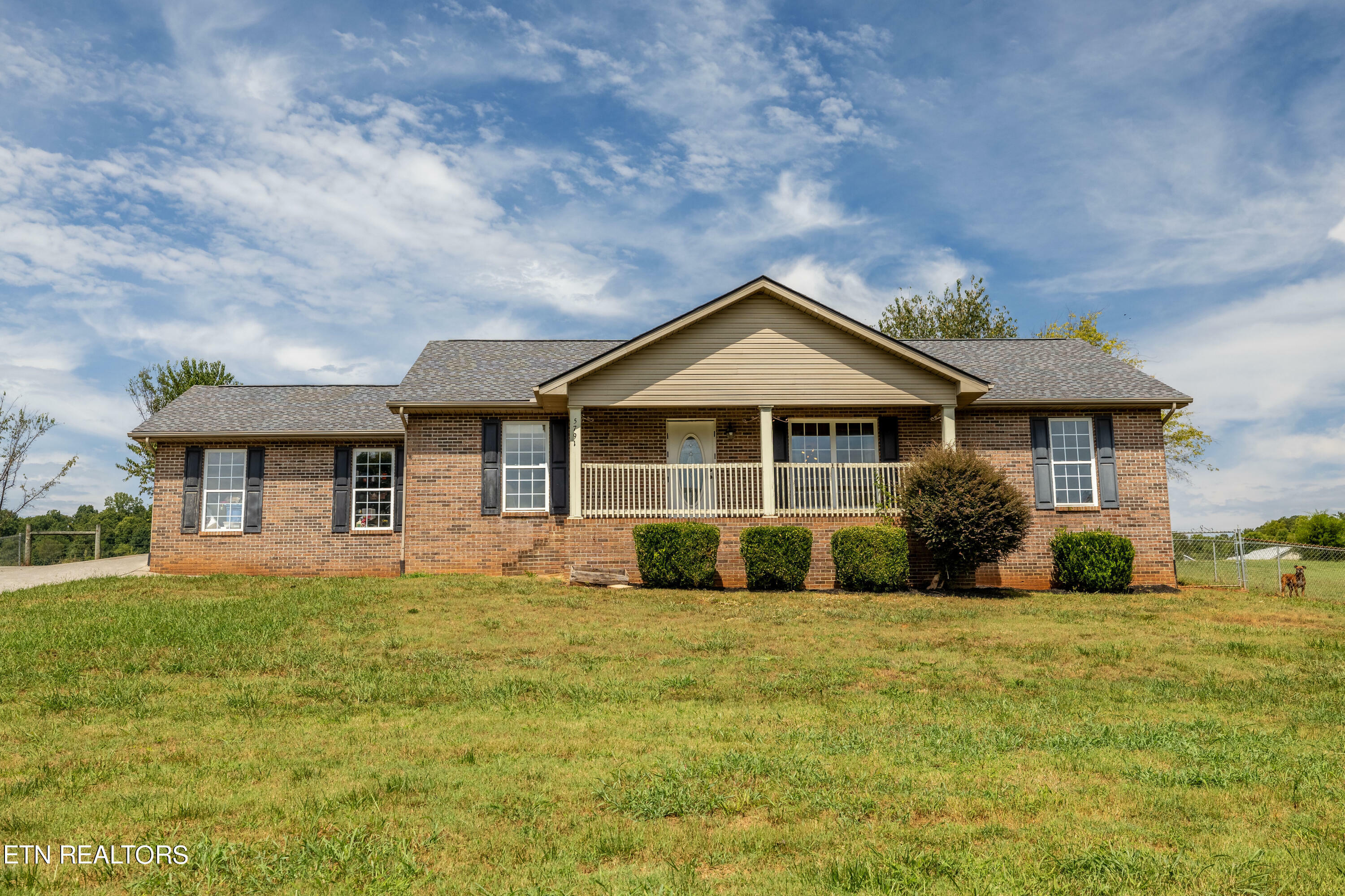 Property Photo:  5791 Peterson Rd  TN 37742 