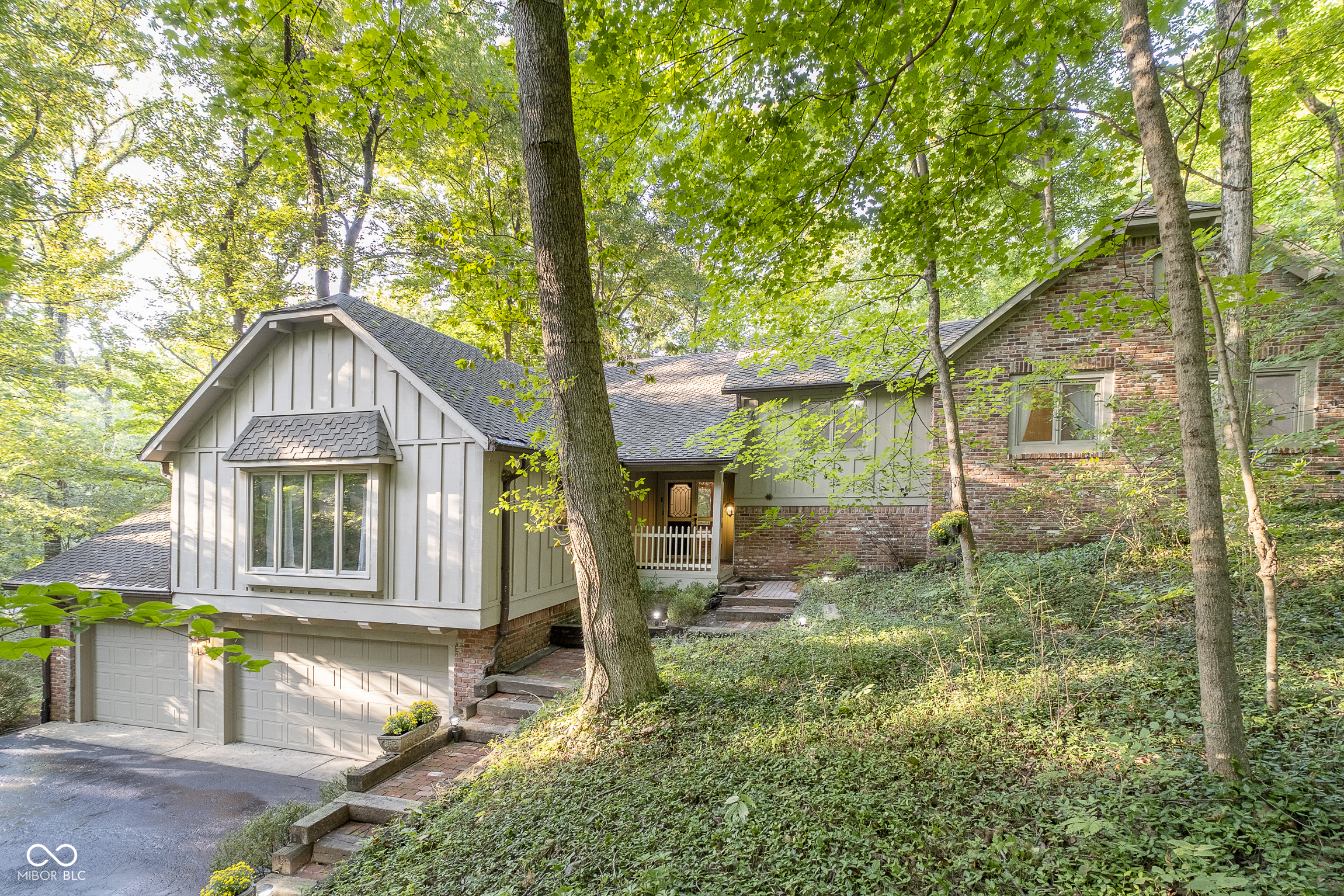 Property Photo: 6235 Johnson Road IN 46220